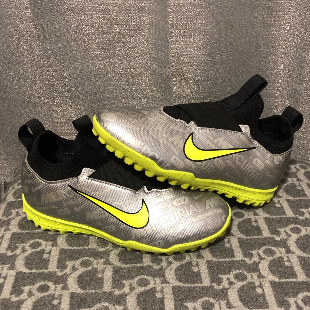 Nike kids Zoom Mercurial Turf sneakers
